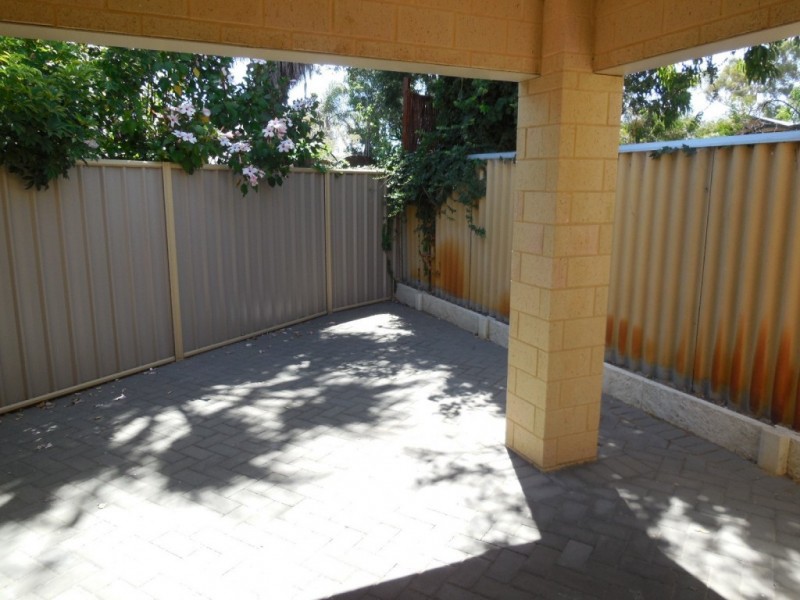 B/34 Boronia Street, Innaloo WA 6018