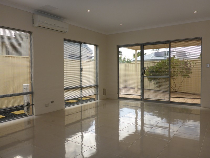 14 Shaw Road, Innaloo WA 6018