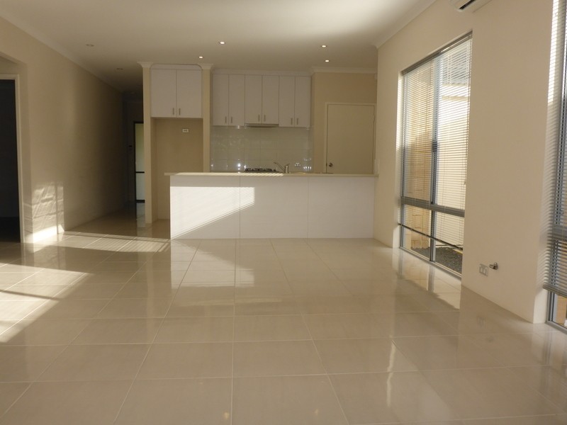 14 Shaw Road, Innaloo WA 6018