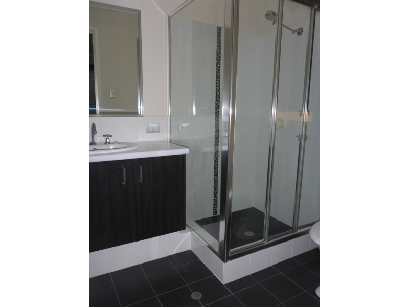 14 Shaw Road, Innaloo WA 6018