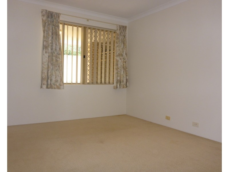 245B Grand Promenade, Doubleview WA 6018