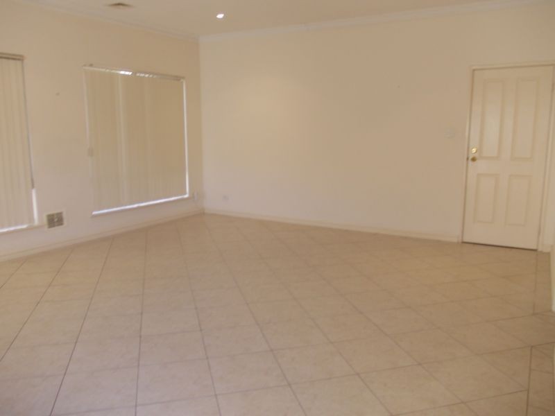 10C Hindmarsh Avenue, Yokine WA 6060