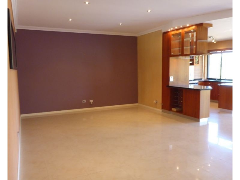 107 Arnott Street, Trigg WA 6029