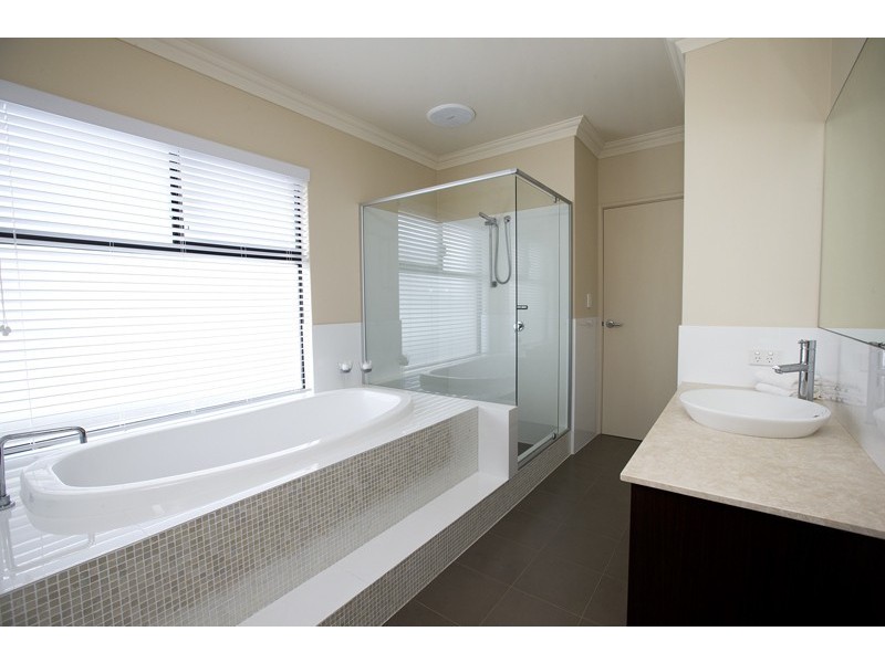 87 Delgado Parade, Iluka WA 6028