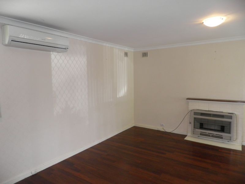 52 Camberwell Road, Balga WA 6061