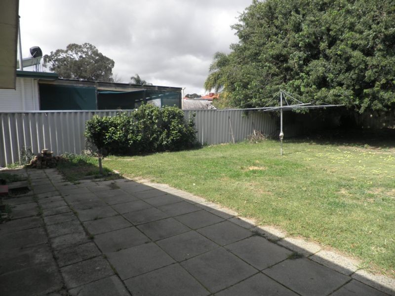 52 Camberwell Road, Balga WA 6061