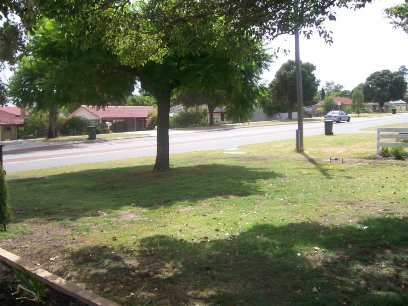 52 Camberwell Road, Balga WA 6061