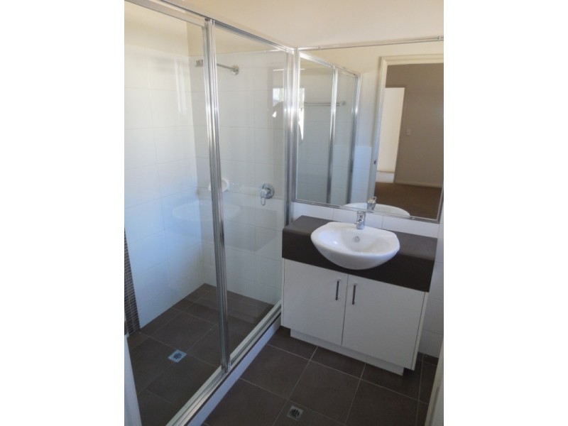 B/12 Muriel Avenue, Innaloo WA 6018