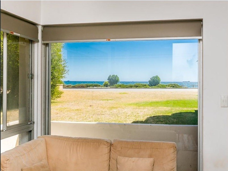 2/306-308 West Coast Highway, Scarborough WA 6019