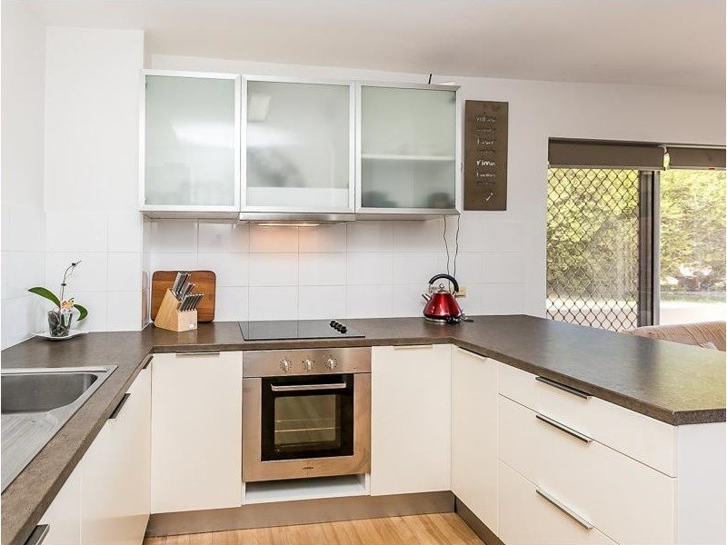 2/306-308 West Coast Highway, Scarborough WA 6019