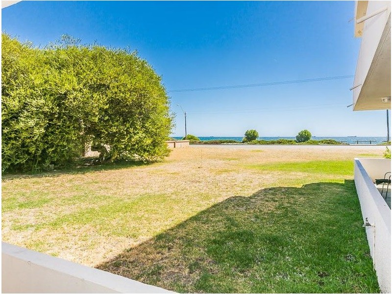 2/306-308 West Coast Highway, Scarborough WA 6019