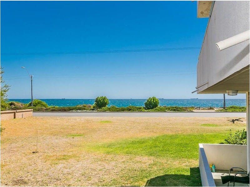 2/306-308 West Coast Highway, Scarborough WA 6019