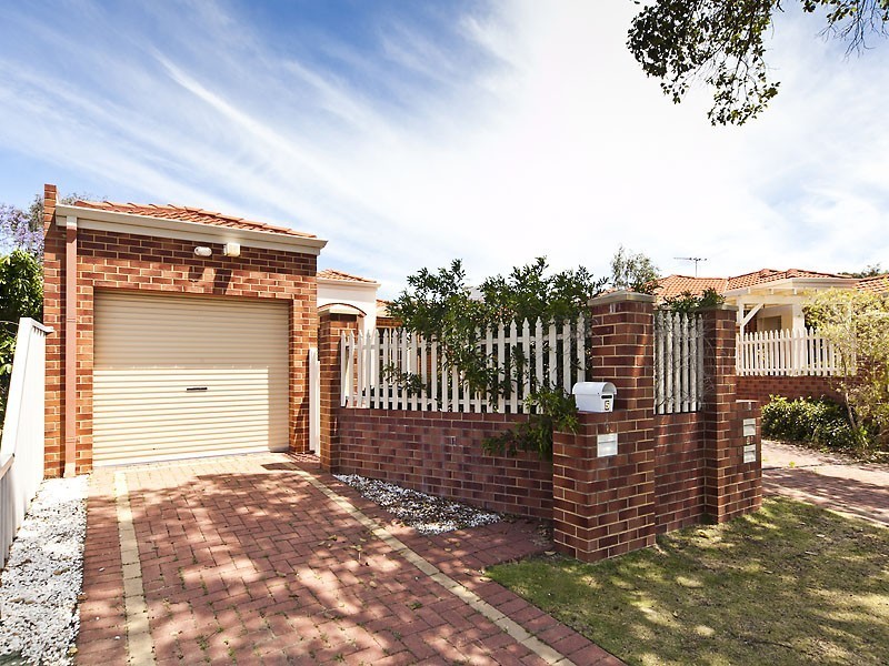 5 Selina Street, Innaloo WA 6018