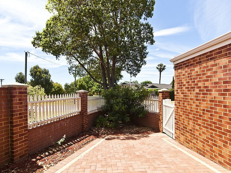 5 Selina Street, Innaloo WA 6018