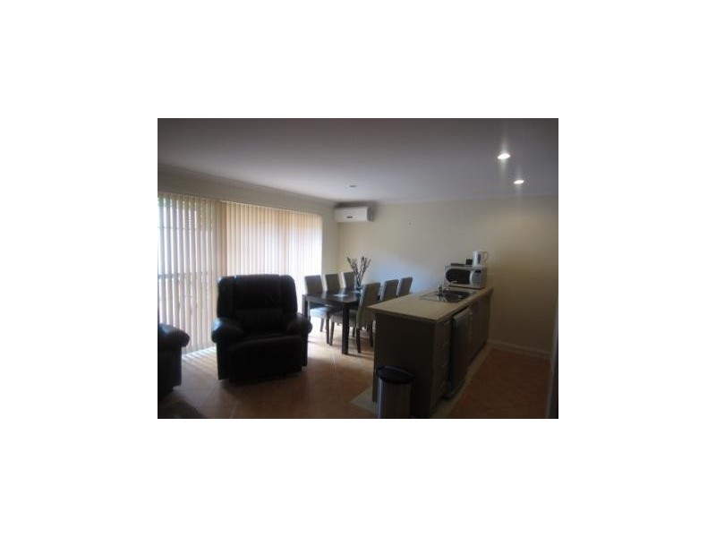 2/10 Nanson Way, Nollamara WA 6061