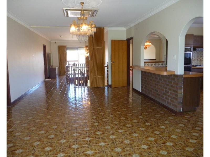 28 Corella Street, Stirling WA 6021