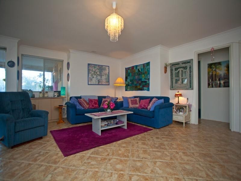 21 Santarosa Way, Stirling WA 6021