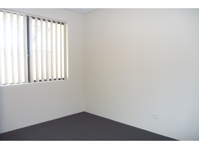 7B Earnley Crescent, Balga WA 6061