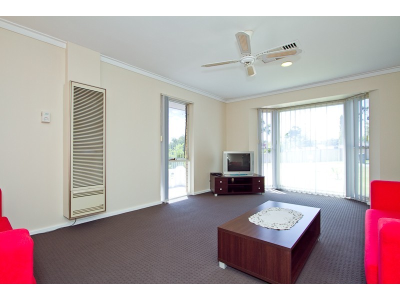 Padbury WA 6025