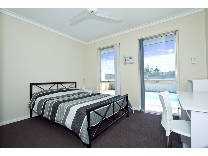 Padbury WA 6025