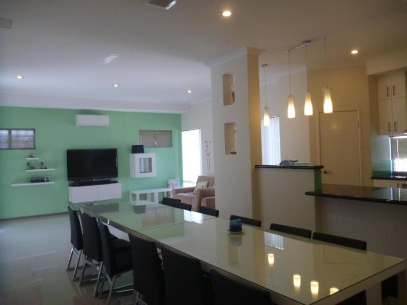 3/14 Kinsella Street, Joondanna WA 6060