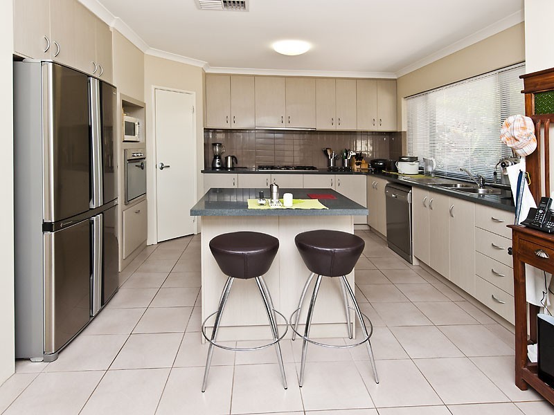 10 Worner Crescent, Karrinyup WA 6018