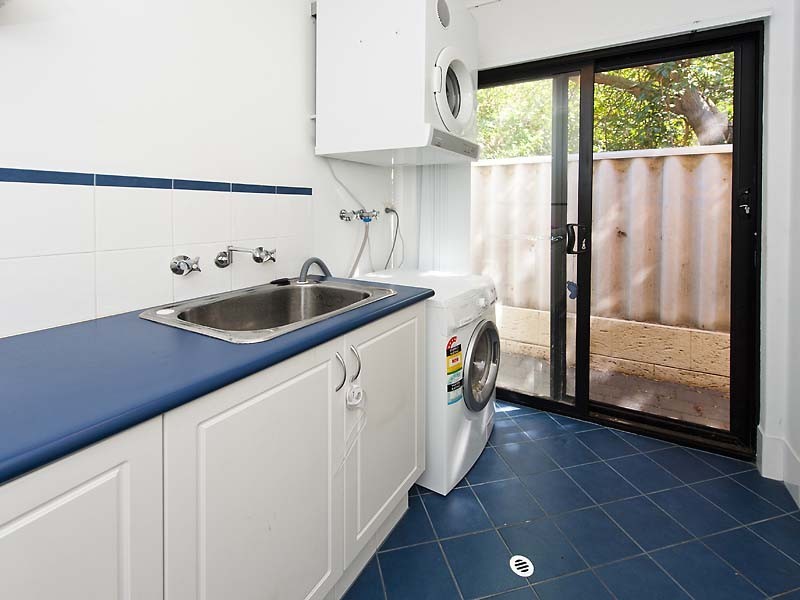 Doubleview WA 6018