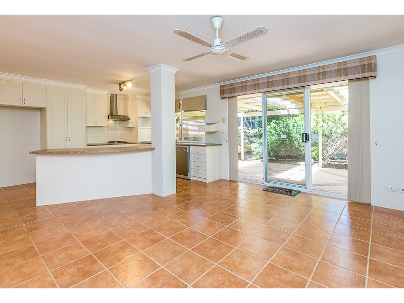 22 Bergalia Mews, Currambine WA 6028