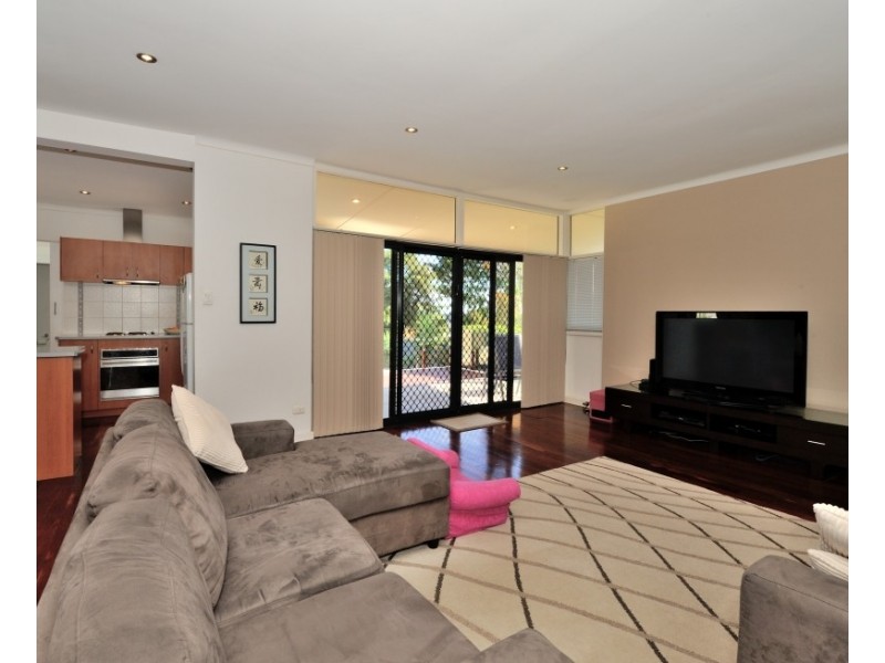 Doubleview WA 6018