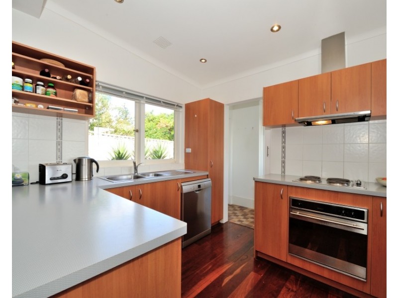 Doubleview WA 6018