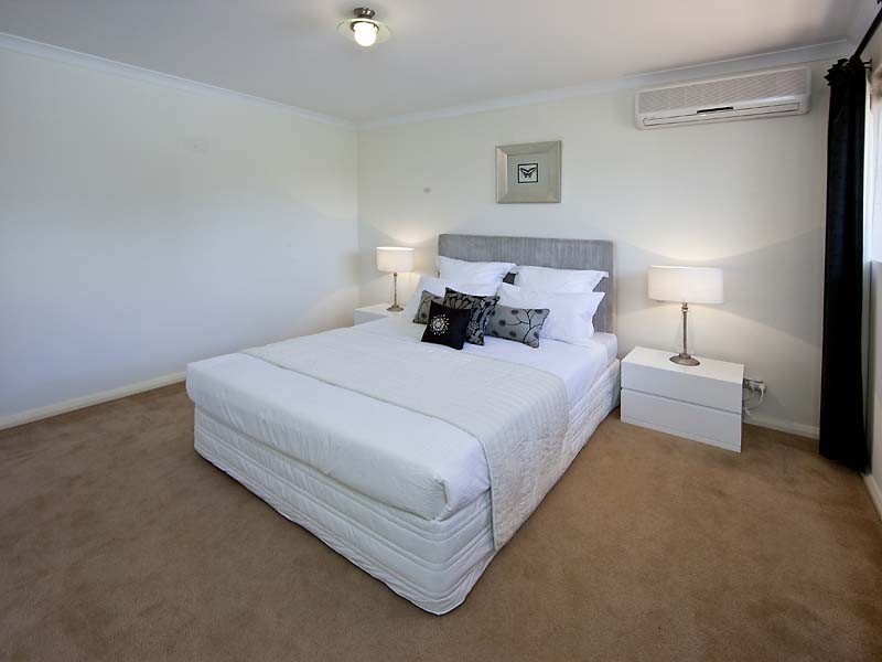 3/18 Escot Road, Innaloo WA 6018