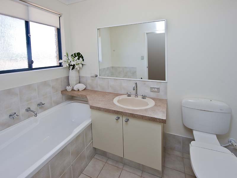 3/18 Escot Road, Innaloo WA 6018