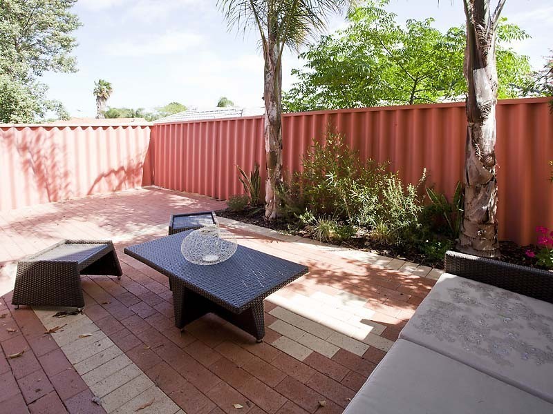 3/18 Escot Road, Innaloo WA 6018