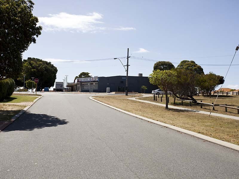 3/18 Escot Road, Innaloo WA 6018