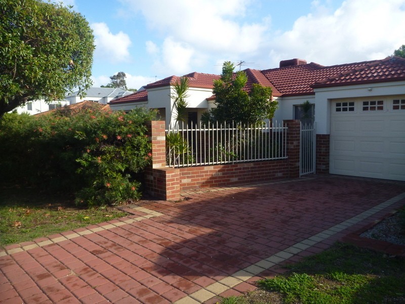 a/18 Eden Street, Innaloo WA 6018