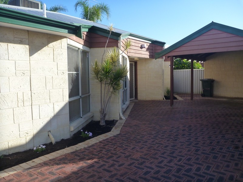 2/166 Odin Road, Innaloo WA 6018