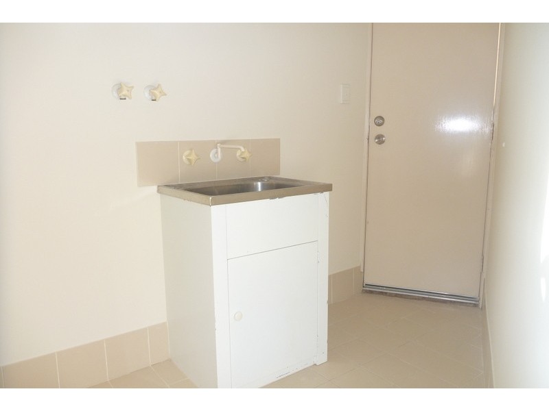 2/166 Odin Road, Innaloo WA 6018