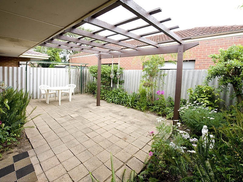 2/278 Hancock Street, Doubleview WA 6018