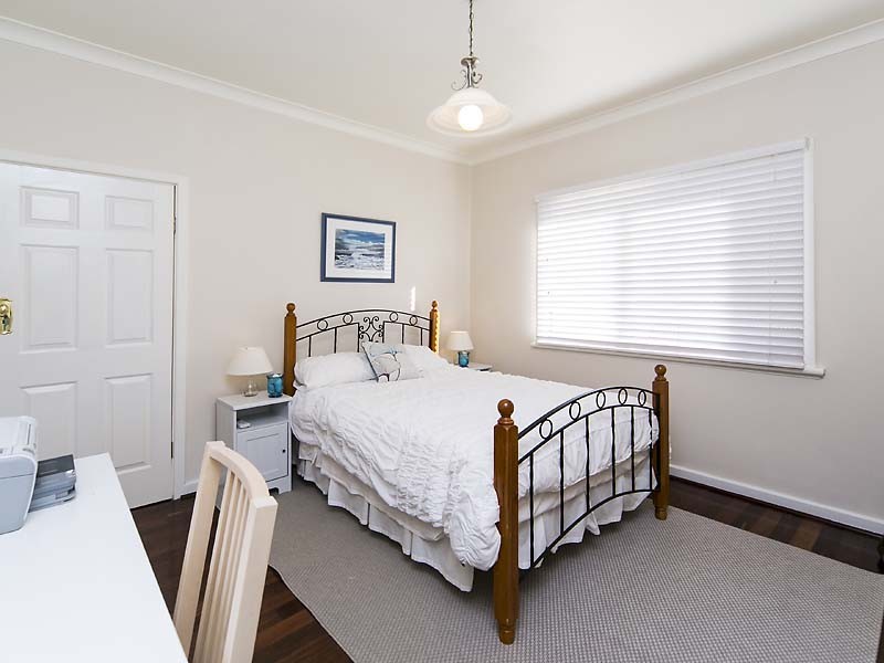 Doubleview WA 6018