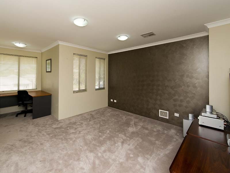 Karrinyup WA 6018