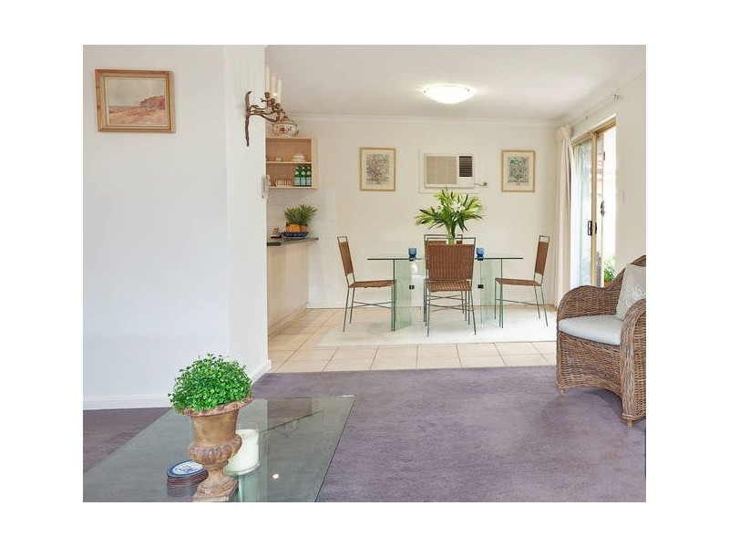 1/17 Lorikeet Court, Stirling WA 6021