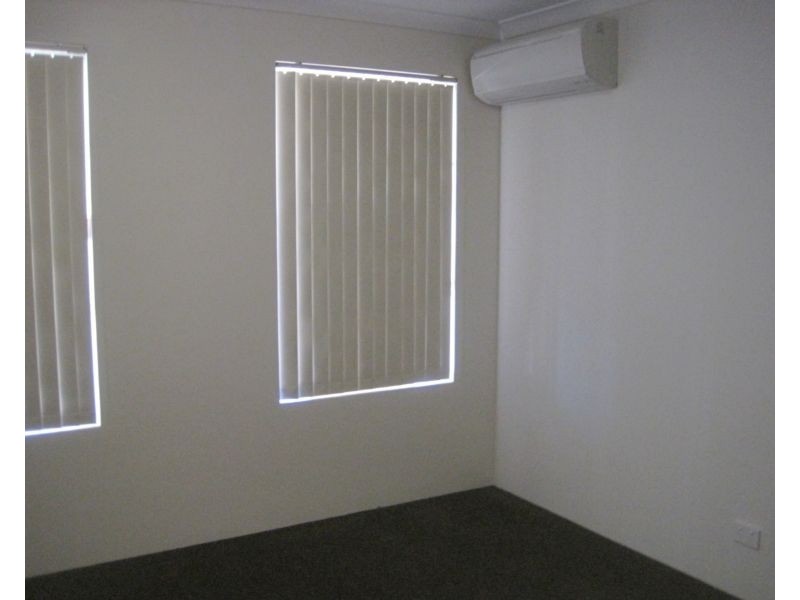 4A Hodges Street, Innaloo WA 6018