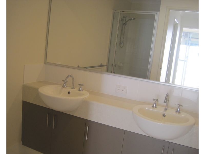 4A Hodges Street, Innaloo WA 6018