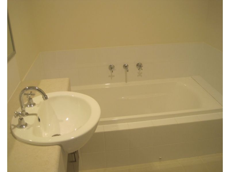 4A Hodges Street, Innaloo WA 6018