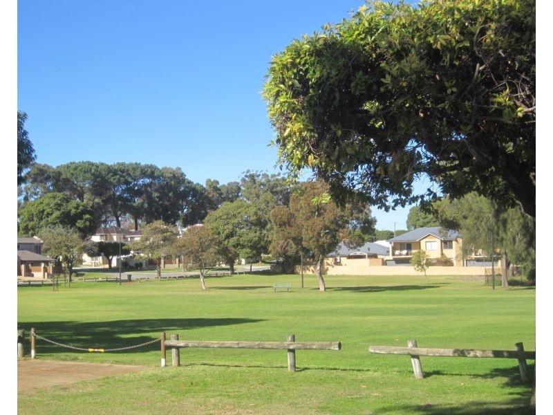 4A Hodges Street, Innaloo WA 6018