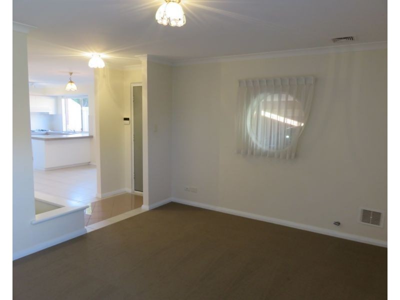 2/40 Albemarle Street, Doubleview WA 6018