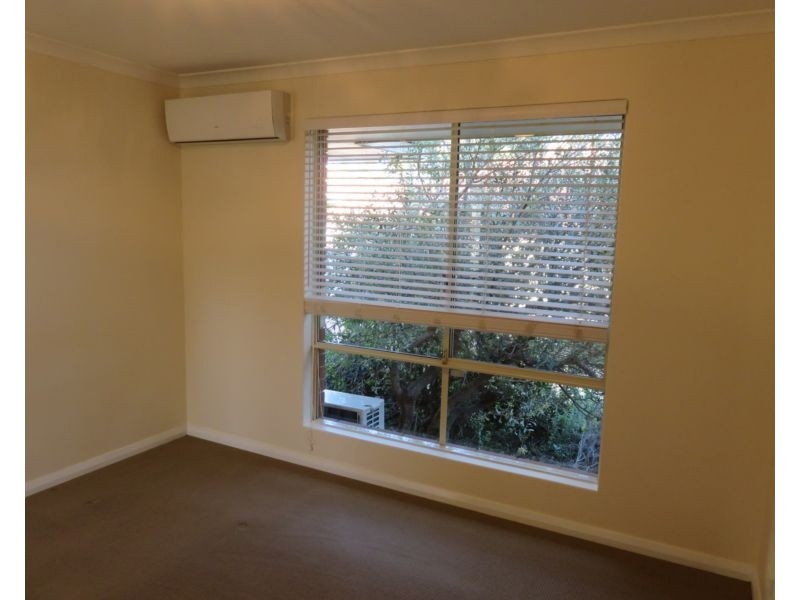 2/40 Albemarle Street, Doubleview WA 6018