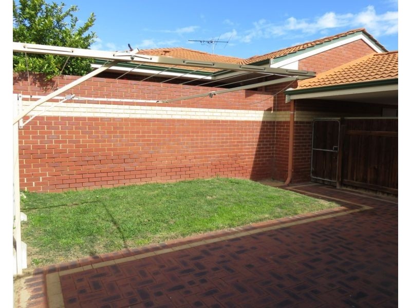 2/40 Albemarle Street, Doubleview WA 6018