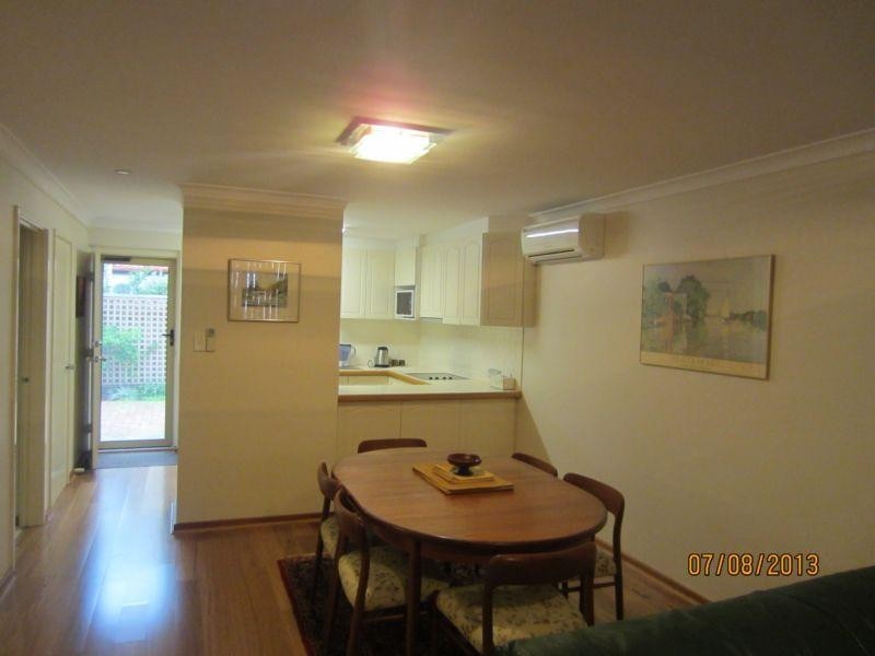 7/5 Waterway Court, Churchlands WA 6018