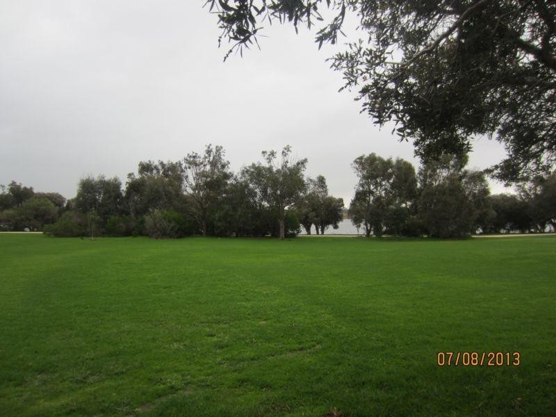 7/5 Waterway Court, Churchlands WA 6018